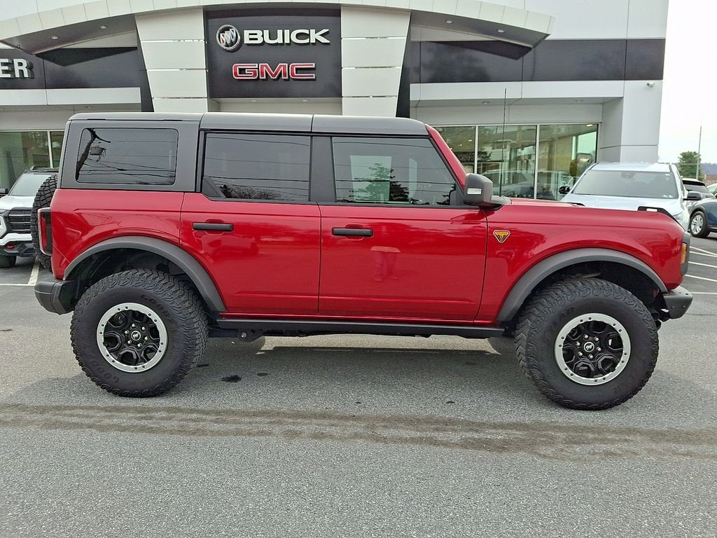 2021 Ford Bronco Base