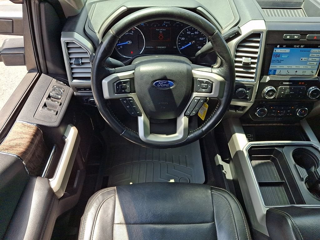 2017 Ford Super Duty F-350 SRW Platinum