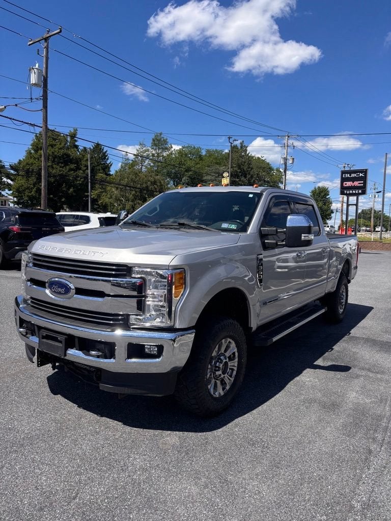 2017 Ford Super Duty F-350 SRW Platinum