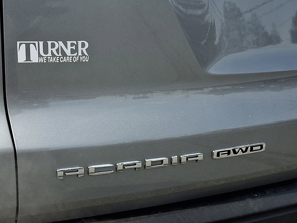 2025 GMC Acadia Elevation