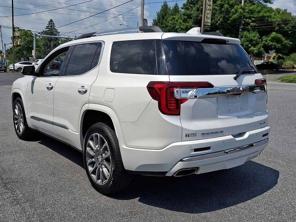 2023 GMC Acadia Denali