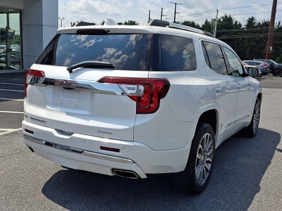 2023 GMC Acadia Denali