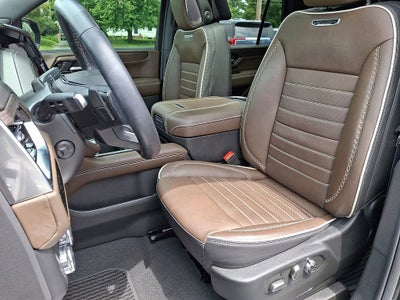 2025 GMC Yukon Denali Ultimate