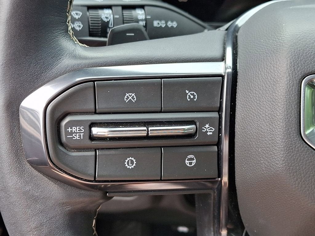 2025 GMC Yukon Denali Ultimate