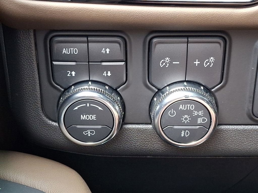 2025 GMC Yukon Denali Ultimate
