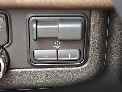 2025 GMC Yukon Denali Ultimate
