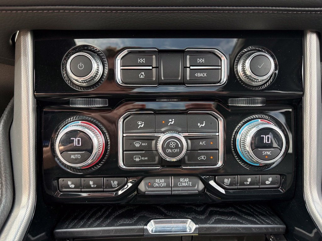 2023 GMC Yukon XL Denali