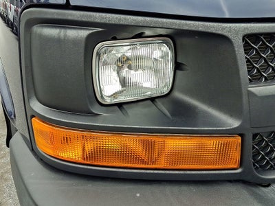 2014 Chevrolet Express Passenger 3500 LS