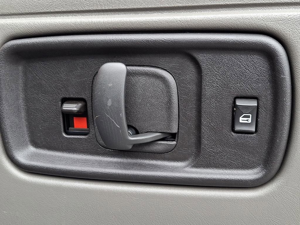 2014 Chevrolet Express Passenger 3500 LS