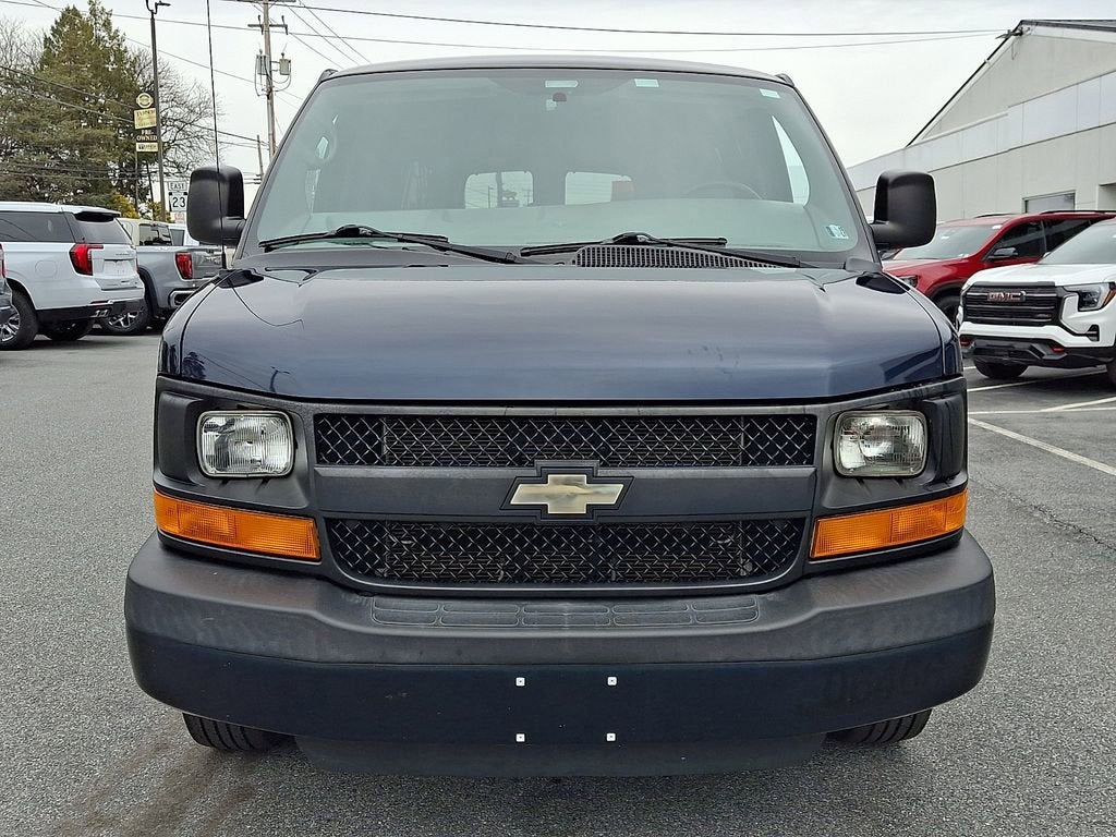 2014 Chevrolet Express Passenger 3500 LS