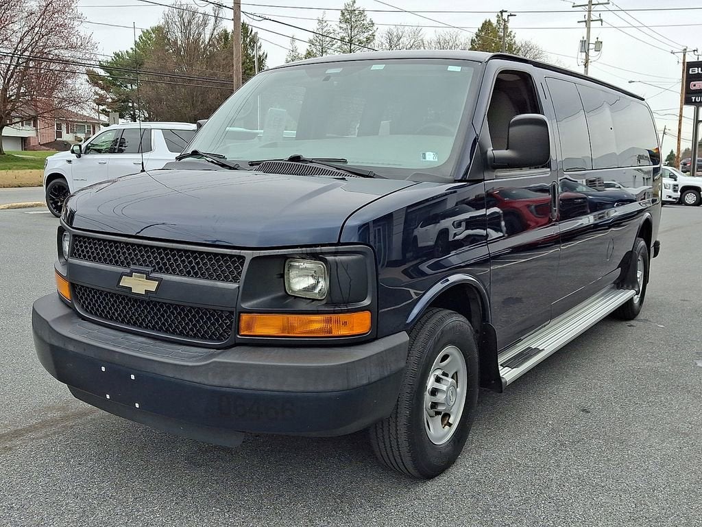 2014 Chevrolet Express Passenger 3500 LS