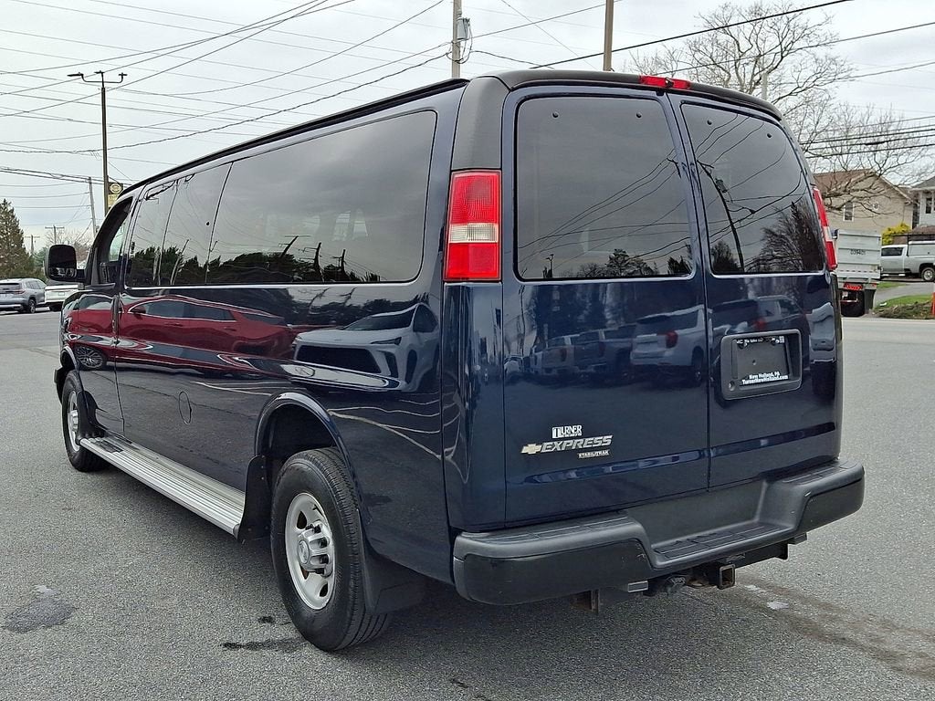 2014 Chevrolet Express Passenger 3500 LS