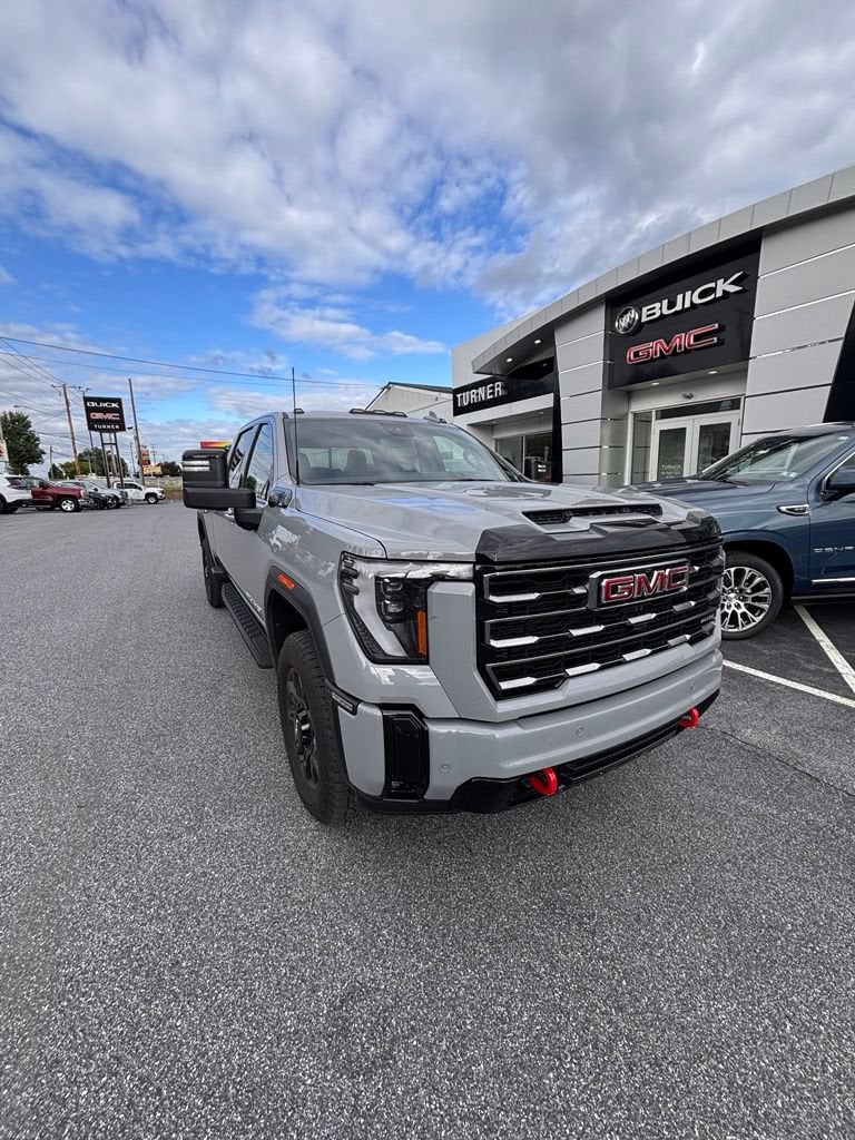 2025 GMC Sierra 2500 HD AT4