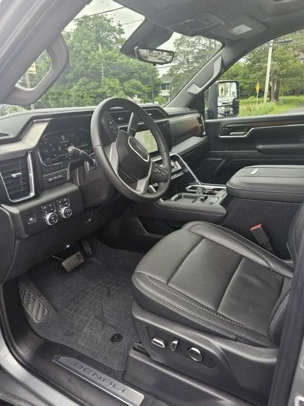 2025 GMC Sierra 3500 HD Denali DRW