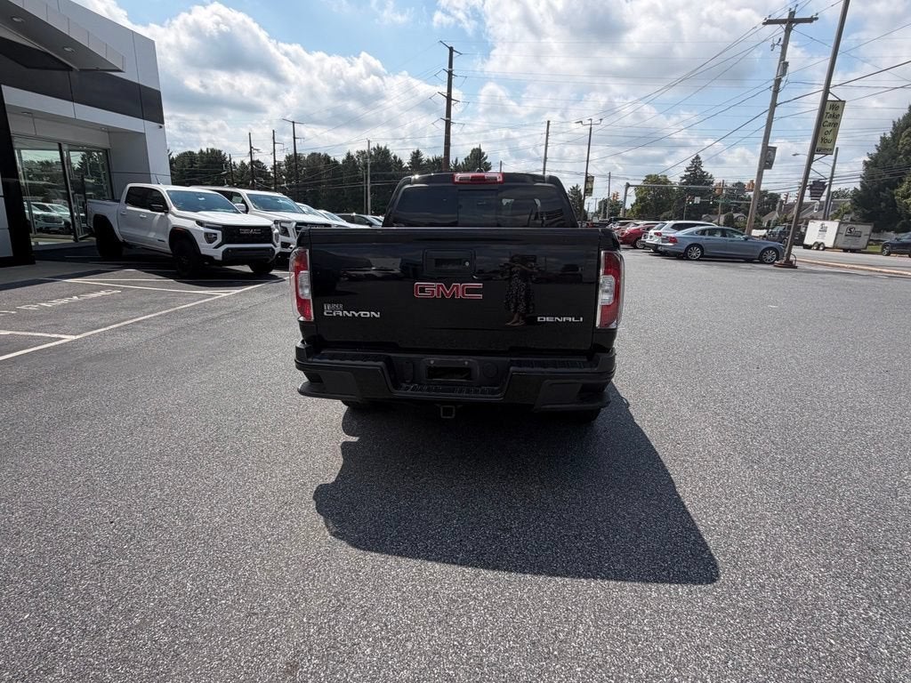 2017 GMC Canyon 4WD Denali