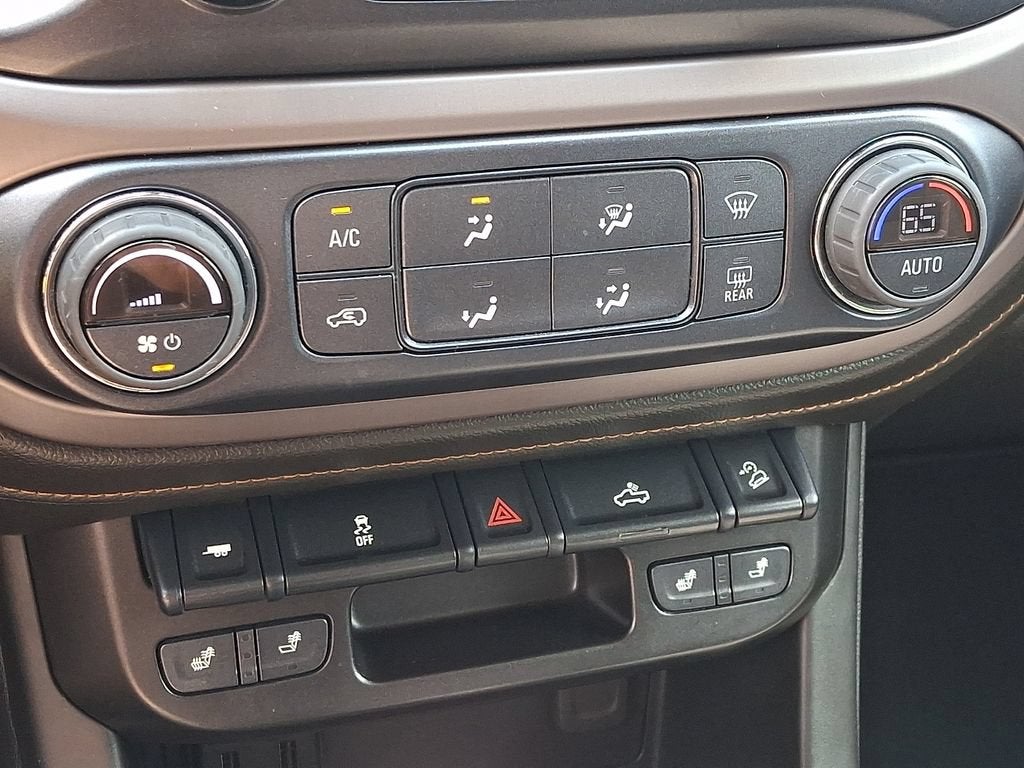 2022 GMC Canyon AT4 - Cloth