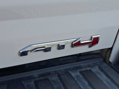 2022 GMC Canyon AT4 - Cloth