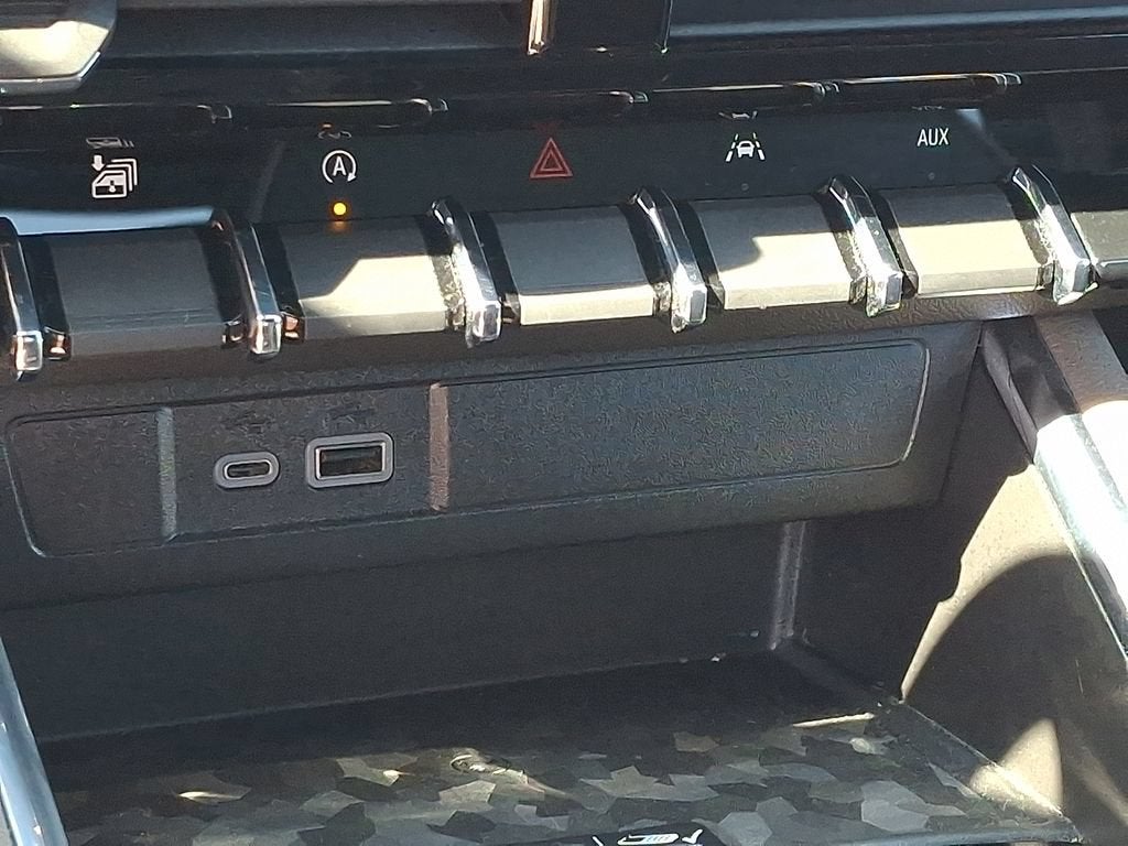 2023 GMC Canyon 4WD Denali