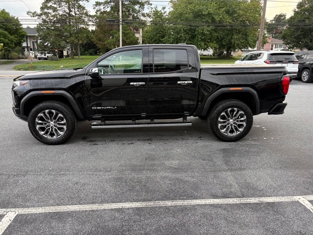 2023 GMC Canyon 4WD Denali