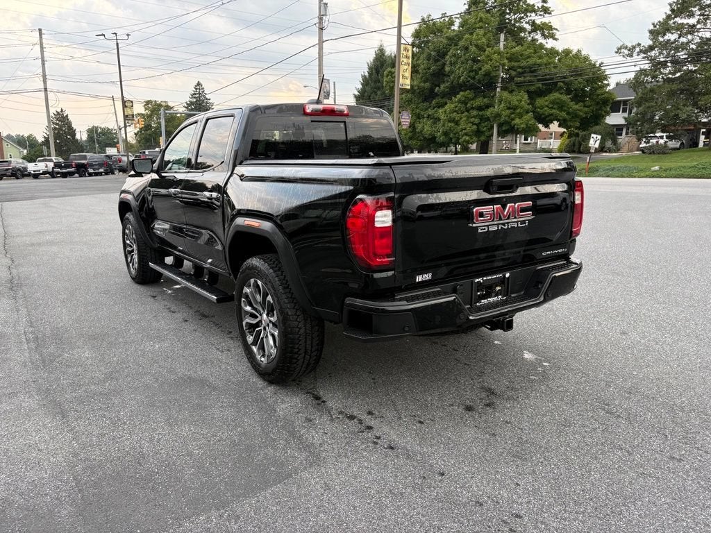 2023 GMC Canyon 4WD Denali