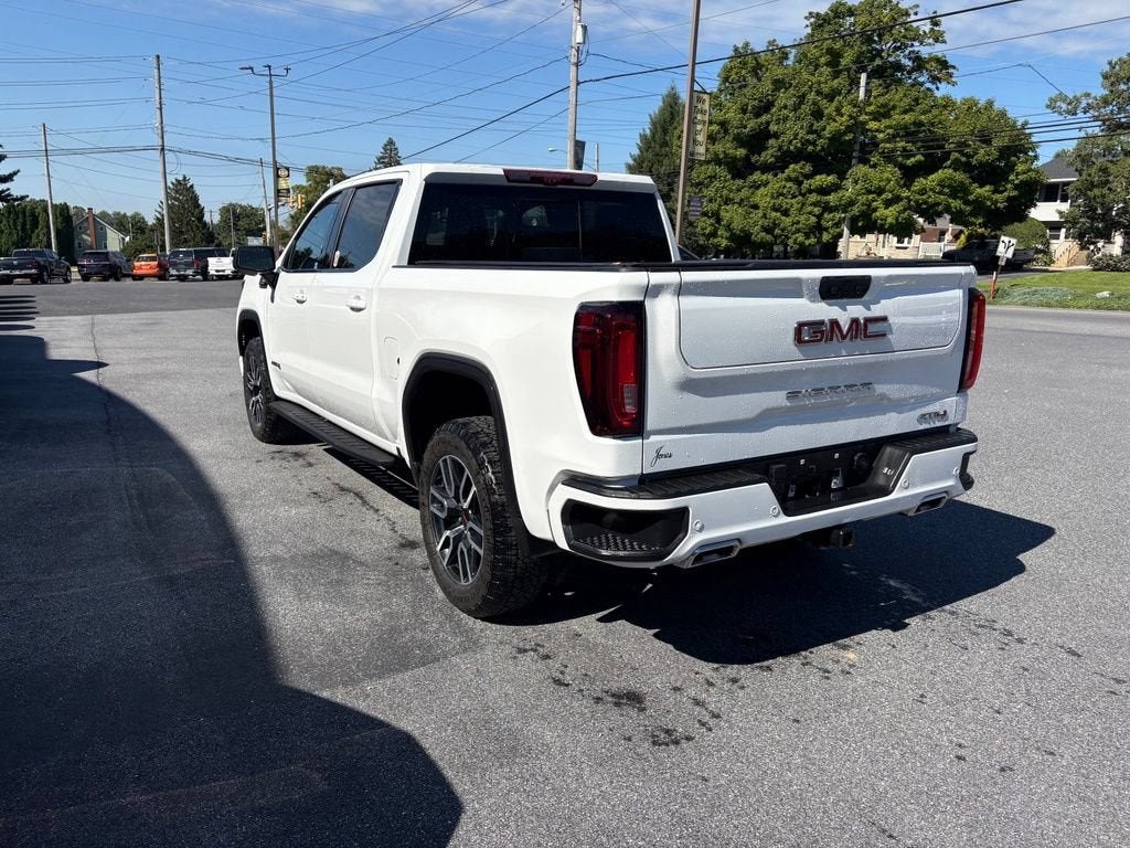 2024 GMC Sierra 1500 AT4