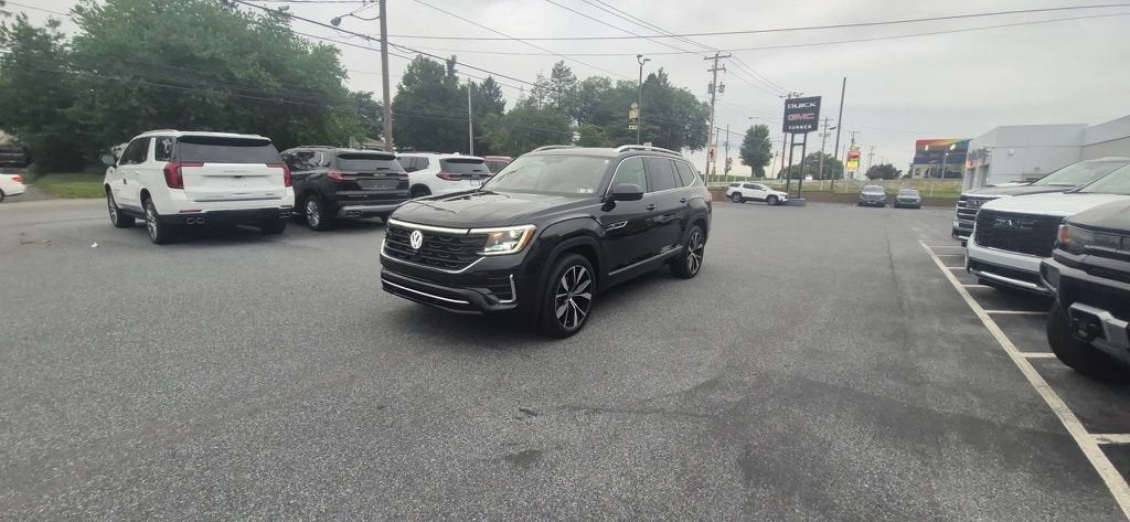 2024 Volkswagen Atlas 2.0T SEL Premium R-Line