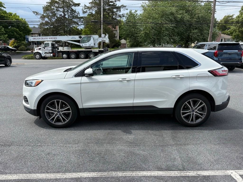 2021 Ford Edge Titanium