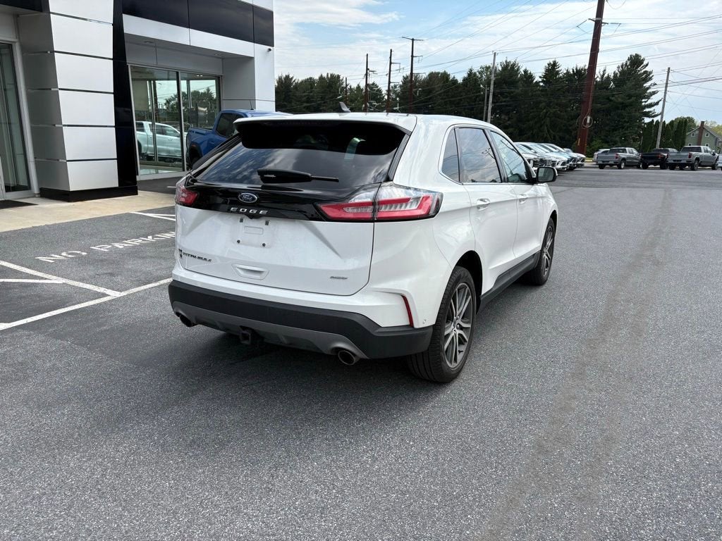 2021 Ford Edge Titanium