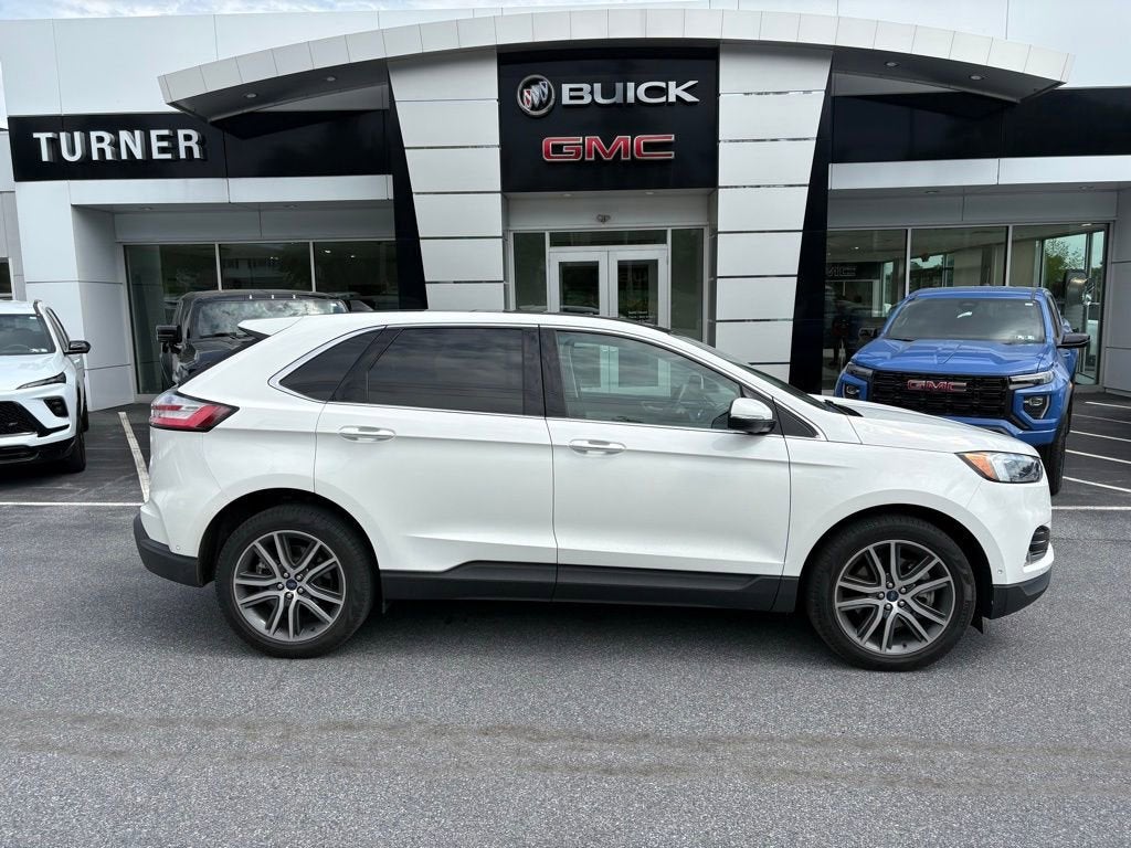 2021 Ford Edge Titanium