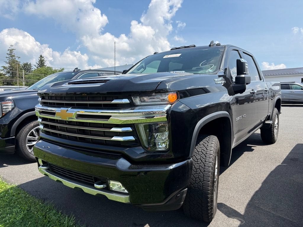 2022 Chevrolet Silverado 3500 HD High Country