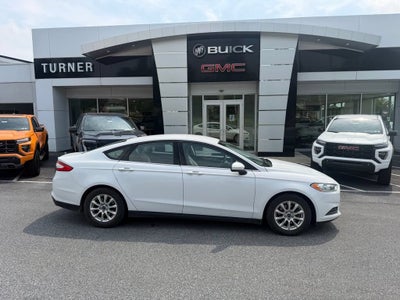 2016 Ford Fusion S
