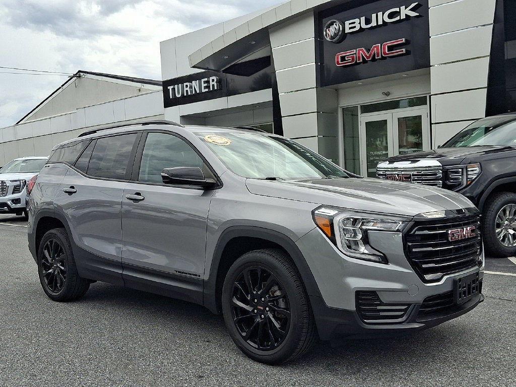 2023 GMC Terrain SLE