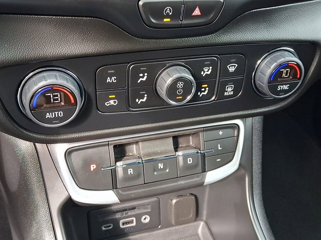 2023 GMC Terrain SLE