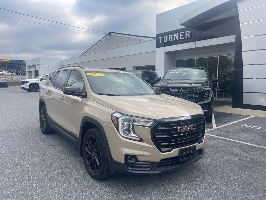 2023 GMC Terrain SLT