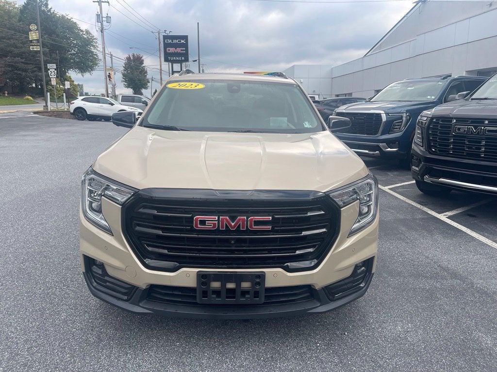 2023 GMC Terrain SLT