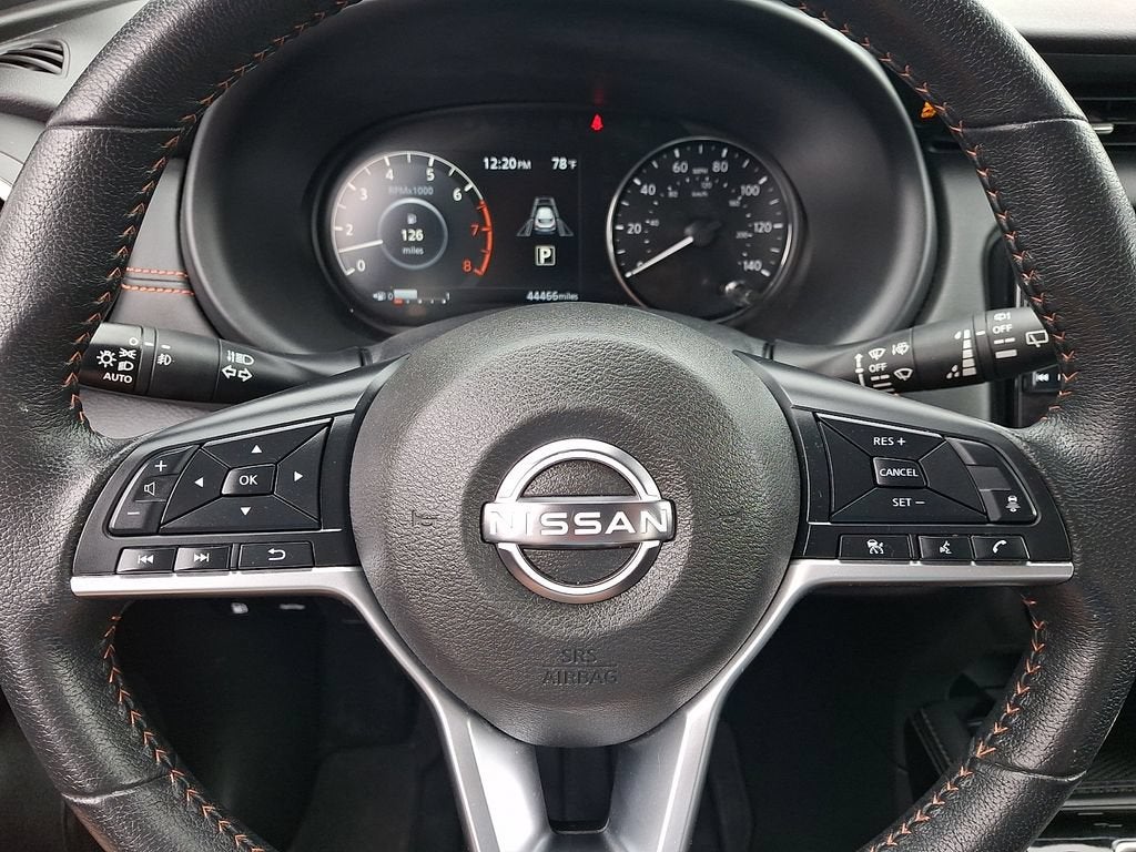 2023 Nissan Kicks SR
