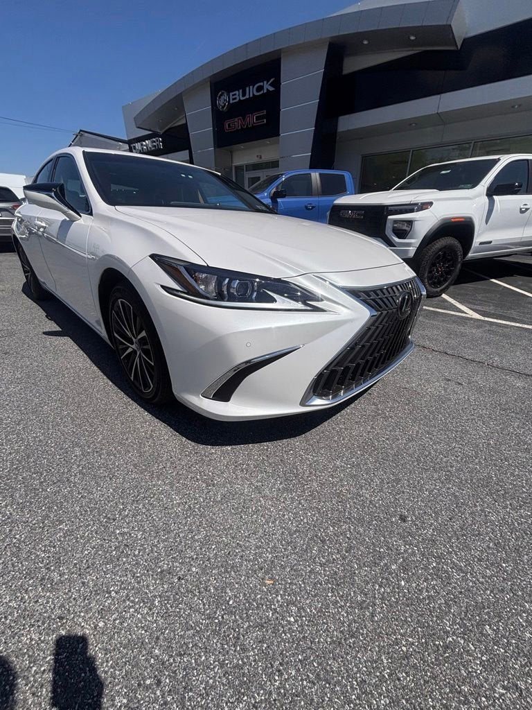 2022 Lexus ES ES 350
