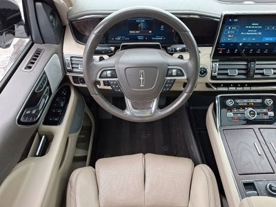 2022 Lincoln Navigator L Reserve