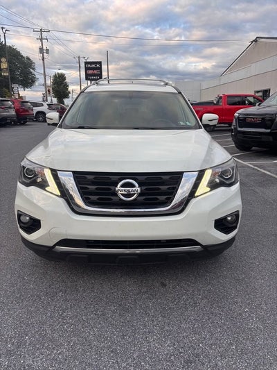 2017 Nissan Pathfinder SL