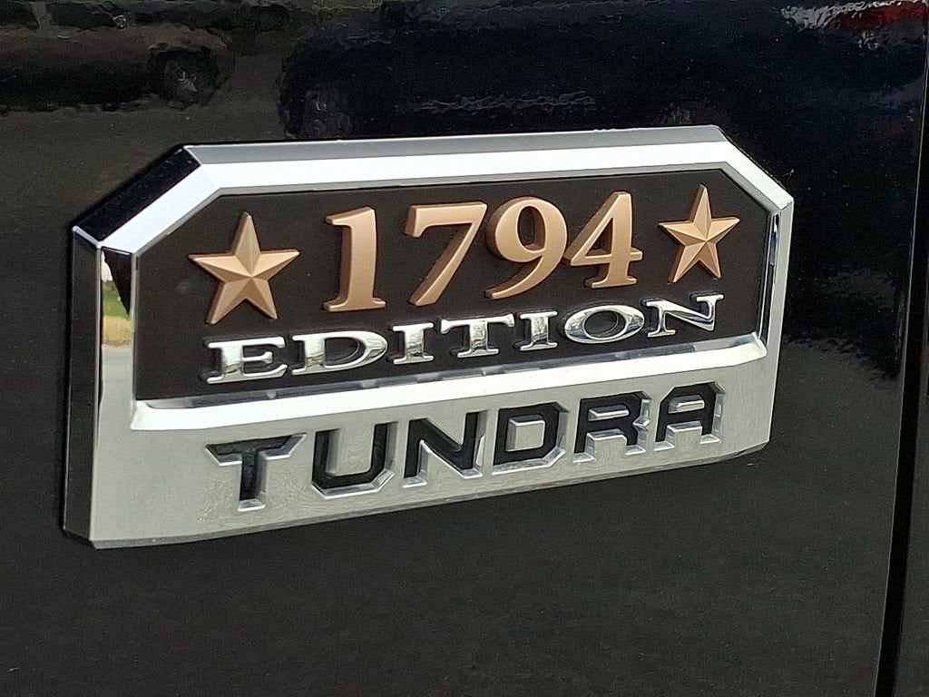 2018 Toyota Tundra 4WD SR5