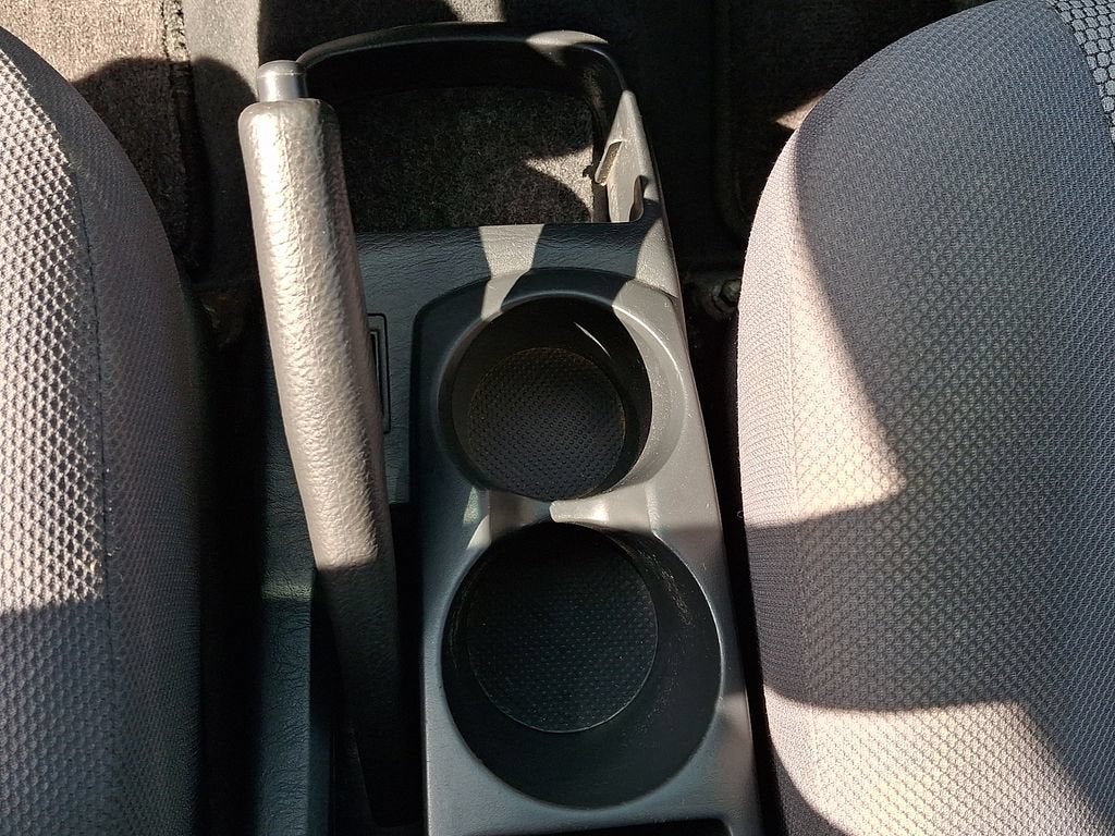 2005 Pontiac Vibe Base