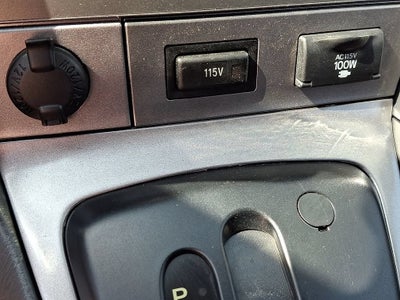2005 Pontiac Vibe Base