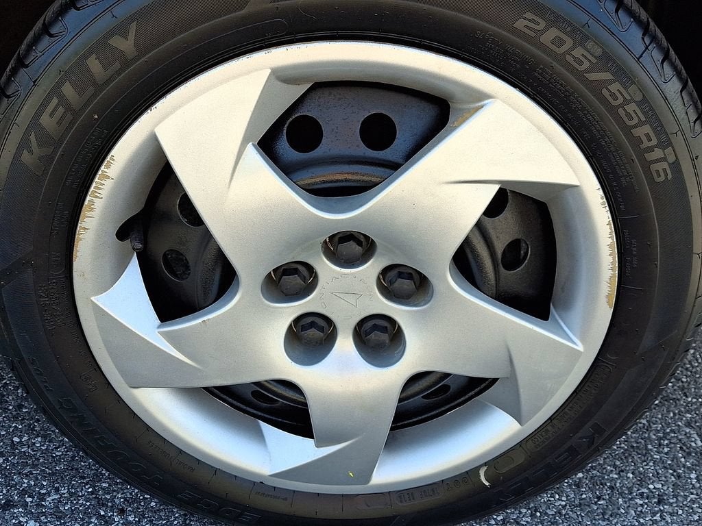 2005 Pontiac Vibe Base