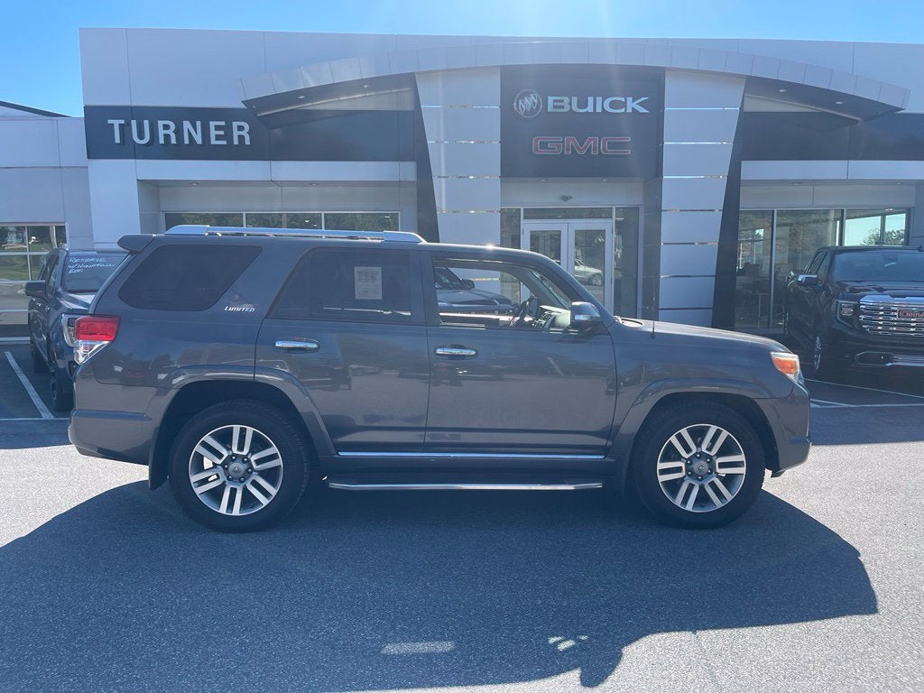 2013 Toyota 4Runner SR5