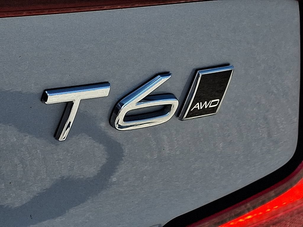 2017 Volvo S90 Momentum