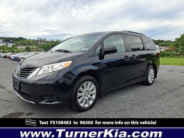 2015 Toyota Sienna LE 7 Passenger
