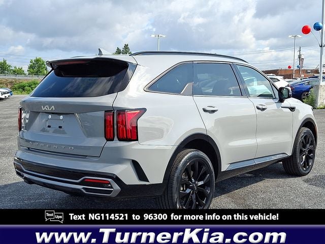 2022 Kia Sorento SX