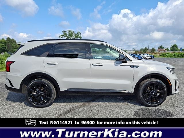 2022 Kia Sorento SX