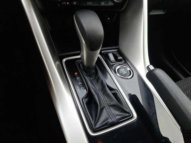 2024 Mitsubishi Eclipse Cross Base