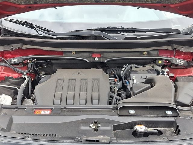 2024 Mitsubishi Eclipse Cross Base